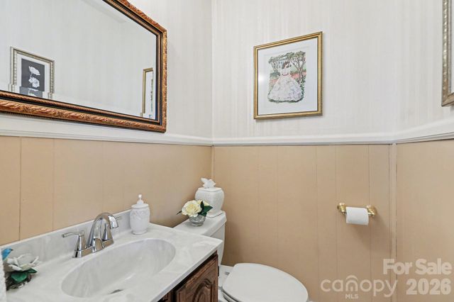 1287 Queensgate Street, Gastonia, NC 28054