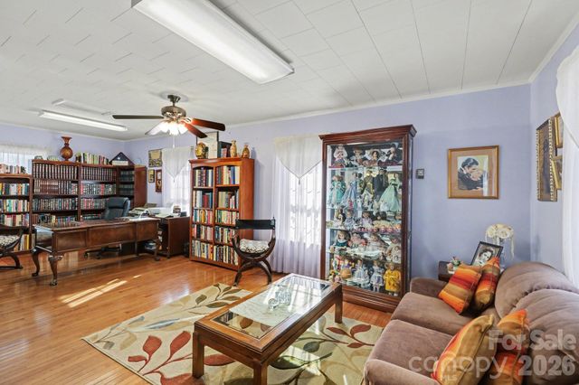 1287 Queensgate Street, Gastonia, NC 28054