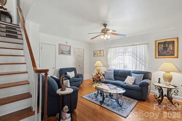 1287 Queensgate Street, Gastonia, NC 28054