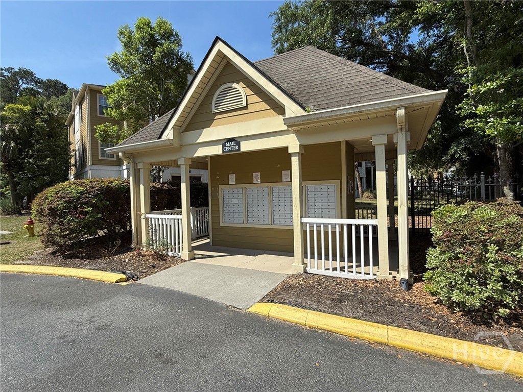 Image 14 of property listing at 5204 Walden Park Drive, Savannah, GA 31410