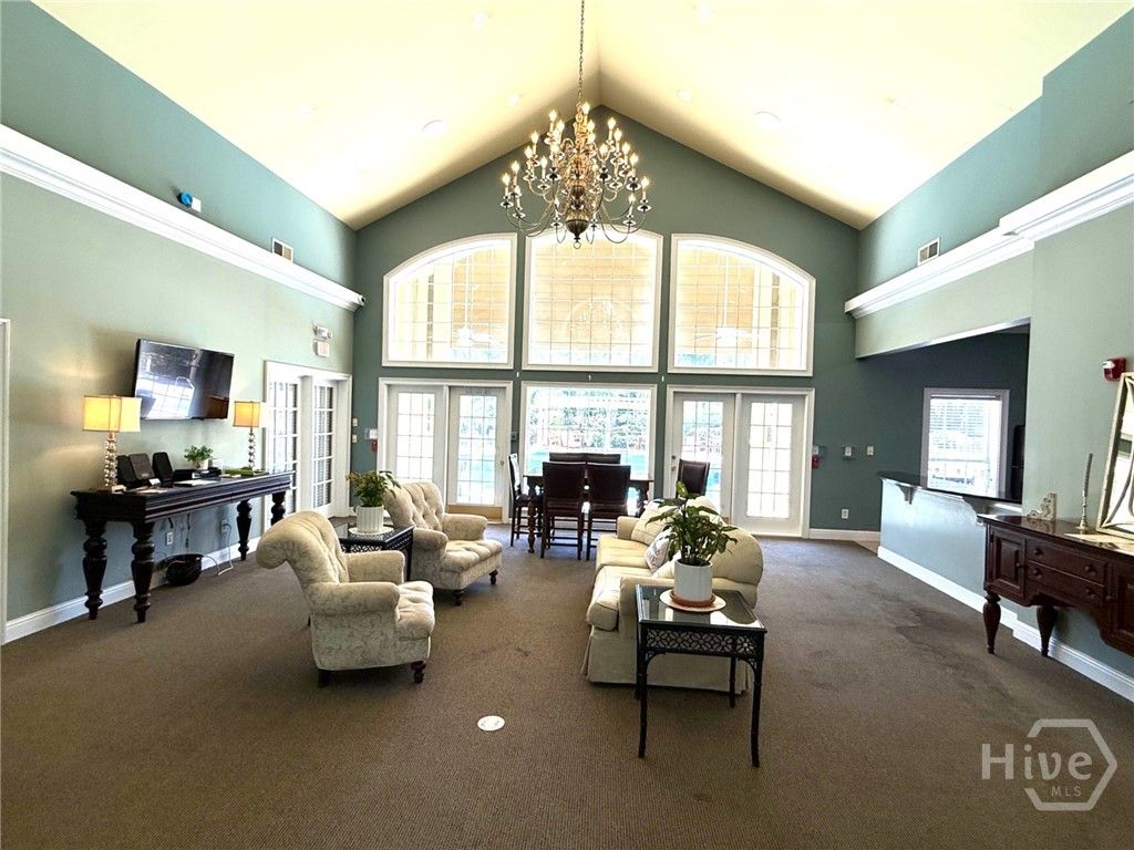 Image 5 of property listing at 5204 Walden Park Drive, Savannah, GA 31410