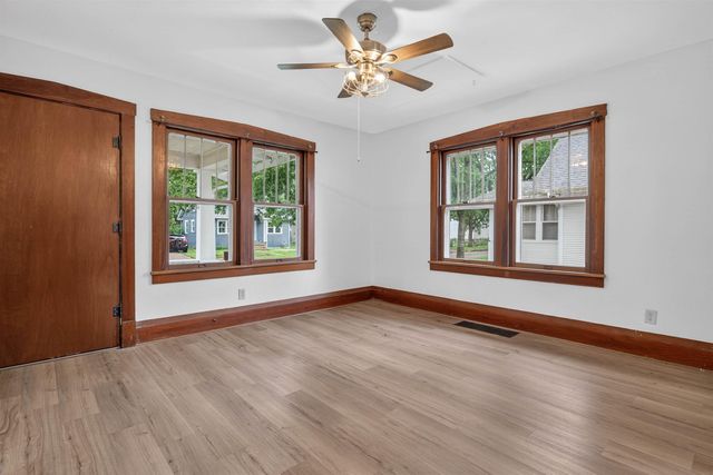 523 Cutler Street, Waterloo, IA 50703