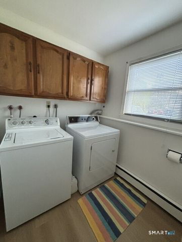 30 Hawley Rd Extension, Danbury, CT 06811