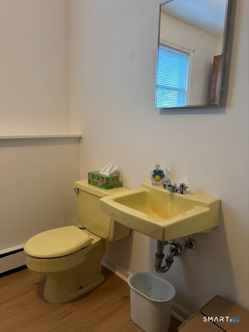 30 Hawley Rd Extension, Danbury, CT 06811