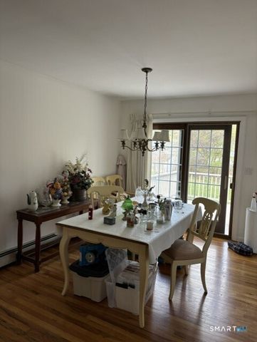 30 Hawley Rd Extension, Danbury, CT 06811