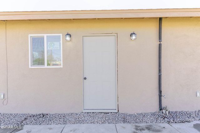44632 Fern Avenue, Lancaster, CA 93534