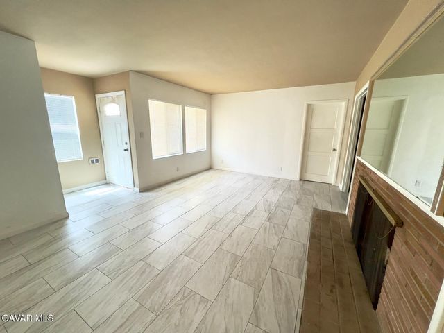 44632 Fern Avenue, Lancaster, CA 93534