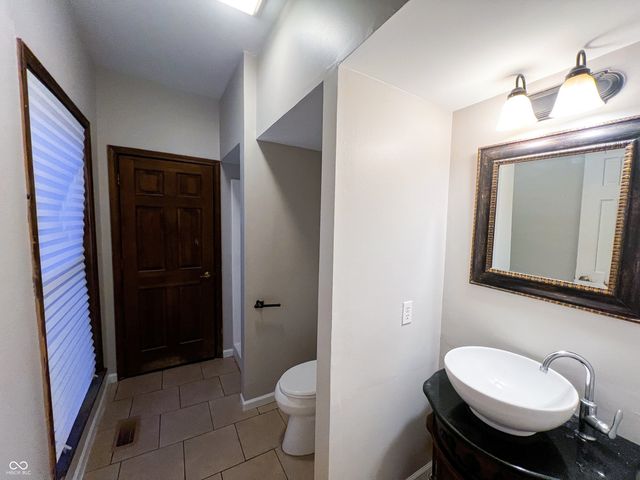 321 N Elder Avenue, Indianapolis, IN 46222