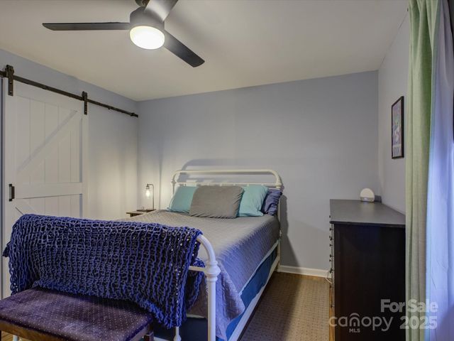 228 Ridge Drive, Harrisburg, NC 28075