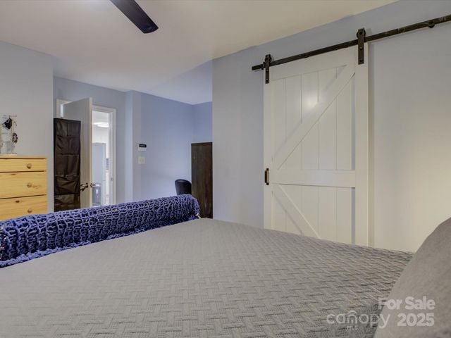 228 Ridge Drive, Harrisburg, NC 28075