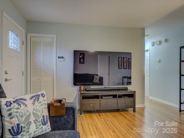 228 Ridge Drive, Harrisburg, NC 28075