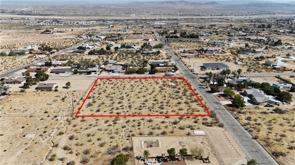 Image 2 of property listing at 0 Cinnabar Rd, Barstow, CA 92311