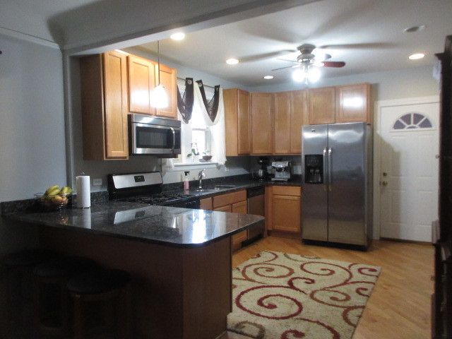 7912 Karlov Avenue 1, Skokie, IL 60076
