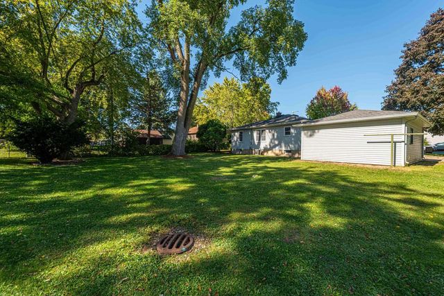 1033 Lothe Street, Sun Prairie, WI 53590