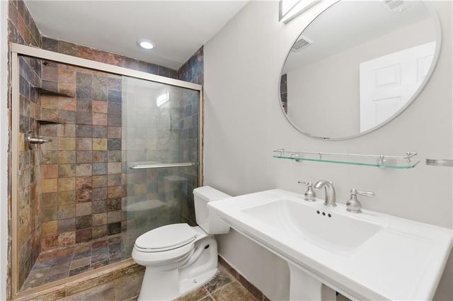 10685 Oxford Mill Circle, Alpharetta, GA 30022