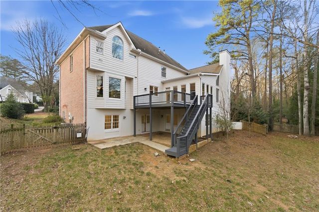 10685 Oxford Mill Circle, Alpharetta, GA 30022