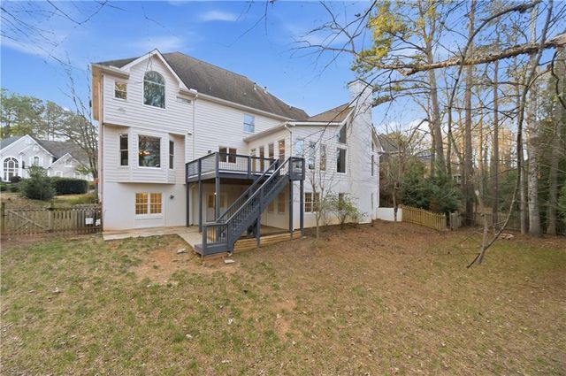 10685 Oxford Mill Circle, Alpharetta, GA 30022