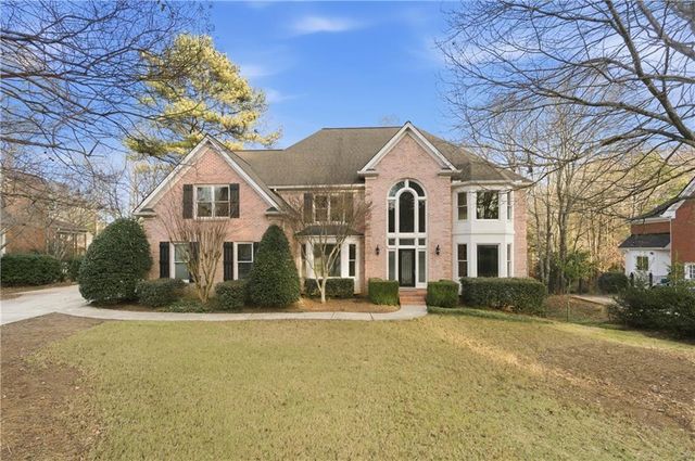 10685 Oxford Mill Circle, Alpharetta, GA 30022