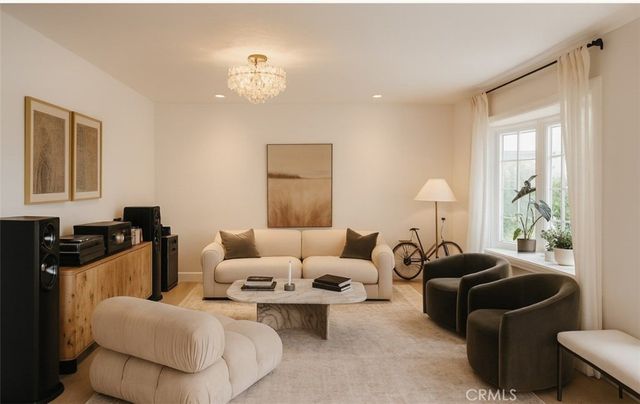 17952 Caledonia, Huntington Beach, CA 92647