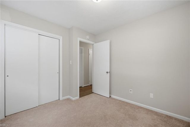249 Batson DR, Newport News, VA 23602