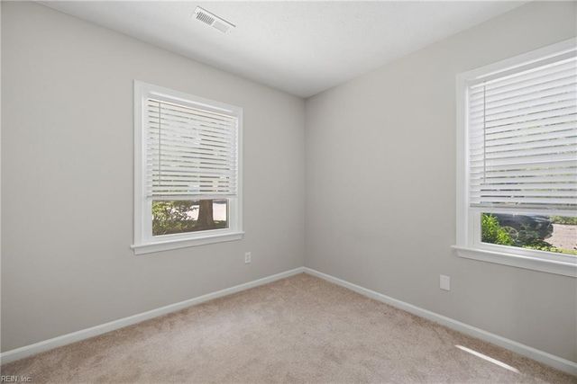 249 Batson DR, Newport News, VA 23602