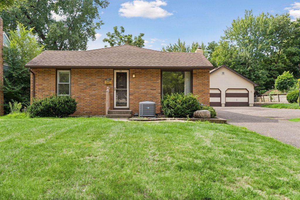 96 Orange Avenue W, Saint Paul, MN 55117 — photo 2