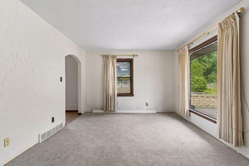 96 Orange Avenue W, Saint Paul, MN 55117 — photo 4