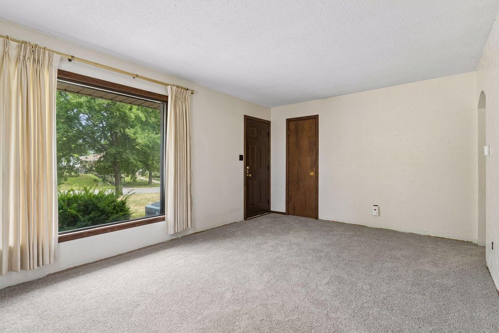 96 Orange Avenue W, Saint Paul, MN 55117 — photo 5