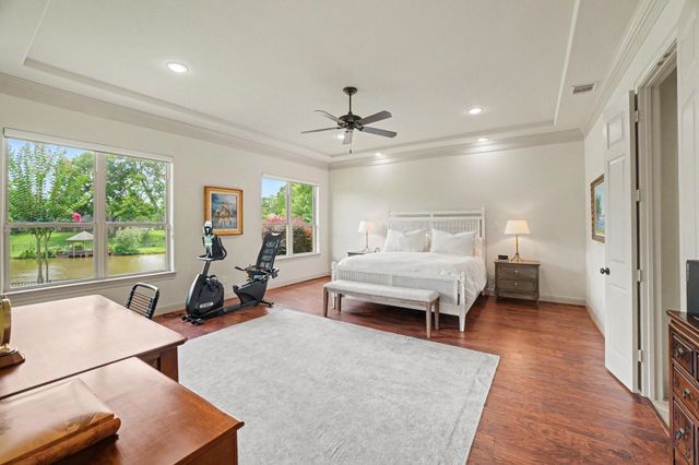 32303 Waterford Crest Lane, Fulshear, TX 77441