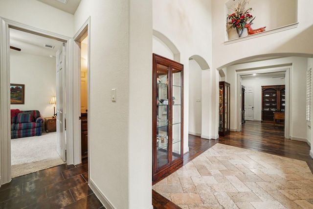 32303 Waterford Crest Lane, Fulshear, TX 77441