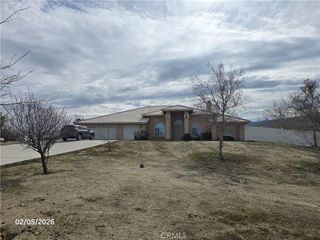 1861 Calaveras, Pinon Hills, CA 92372