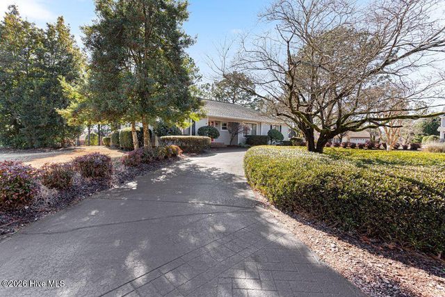 1360 Burning Tree Road, Pinehurst, NC 28374