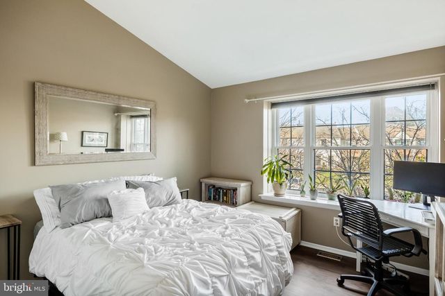 44 BURGUNDY DR, Marlton, NJ 08053