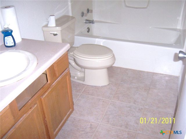 504 Story Avenue, Florence, TX 76527
