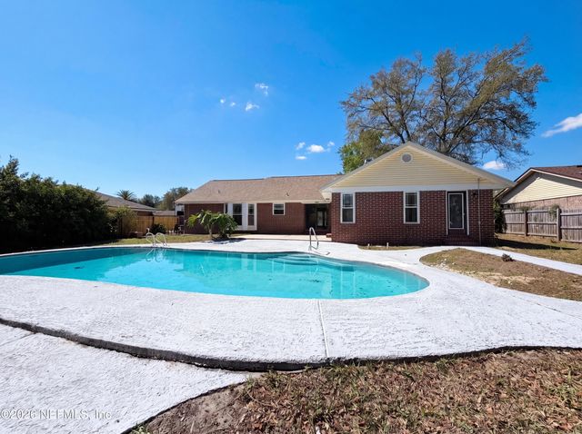 2621 SANDLEWOOD Circle, Orange Park, FL 32065