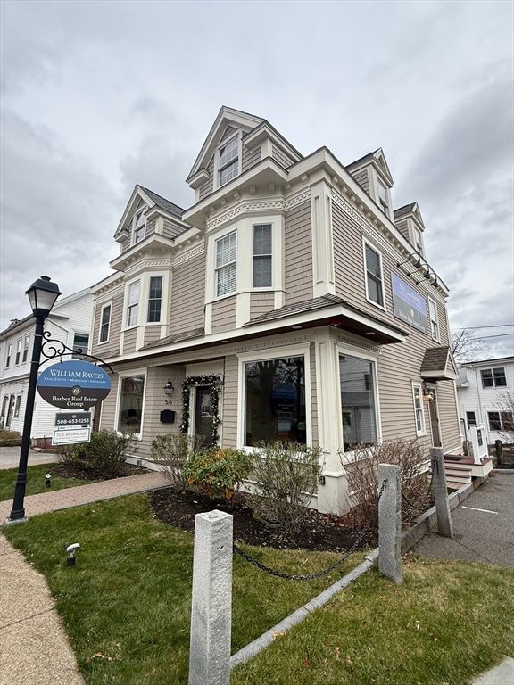 56 Eliot St C, Natick, MA 01760