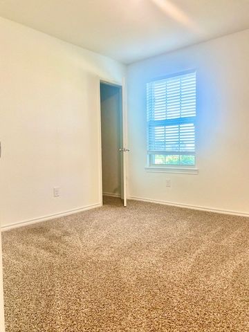 113 Alydar Lane, Caddo Mills, TX 75135