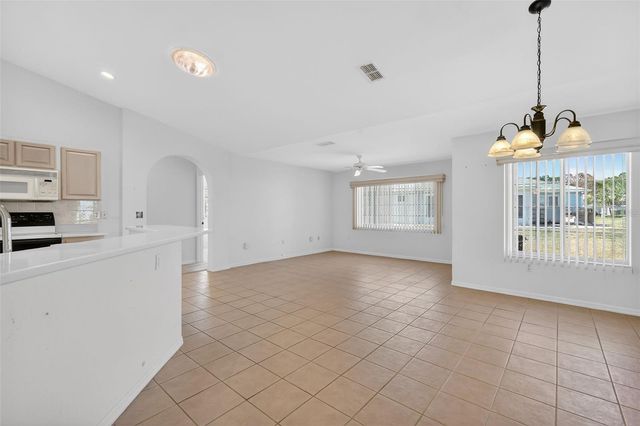 8739 SE 140TH PLACE ROAD, Summerfield, FL 34491