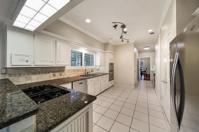 35 Indian Clover Drive, The Woodlands, TX 77381