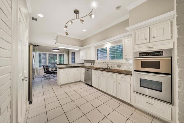 35 Indian Clover Drive, The Woodlands, TX 77381