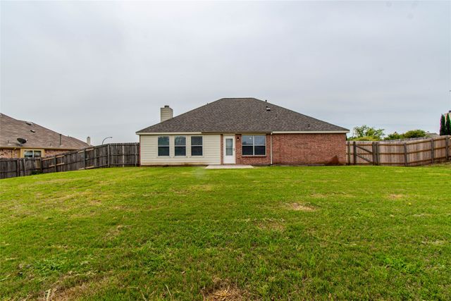 1140 Victory Bells Drive, Fort Worth, TX 76052