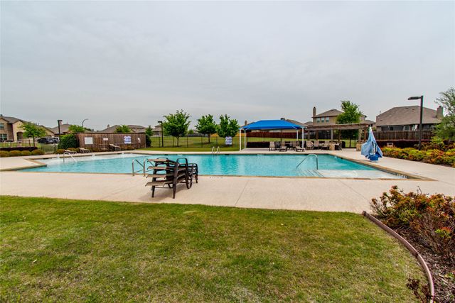 1140 Victory Bells Drive, Fort Worth, TX 76052