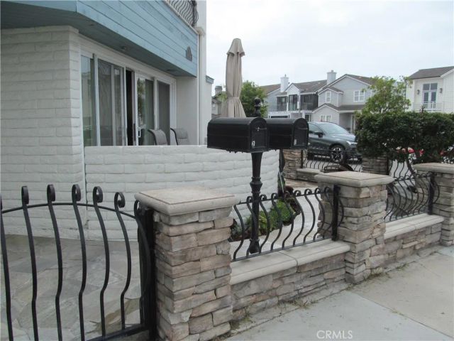 520 W W. Balboa Boulevard West, Newport Beach, CA 92661
