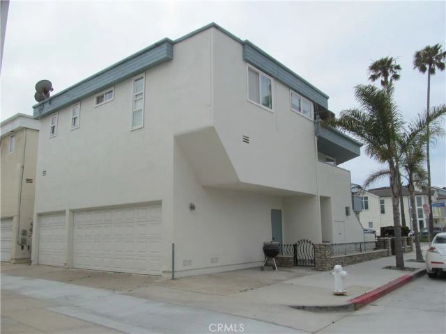 520 W W. Balboa Boulevard West, Newport Beach, CA 92661