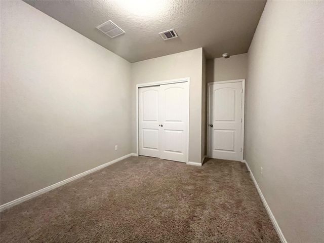 105 Naset DR, Georgetown, TX 78626