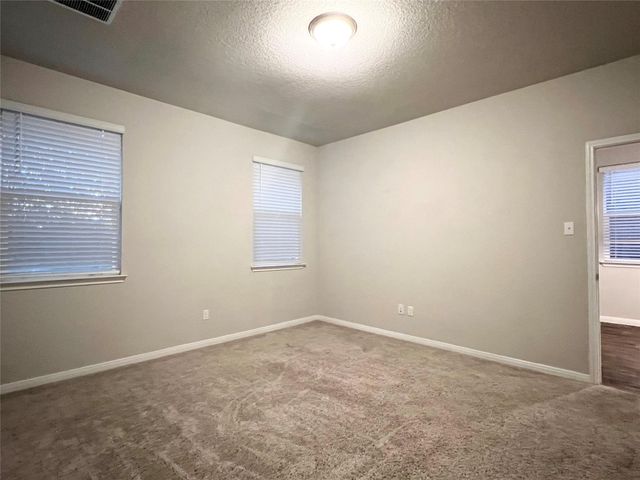 105 Naset DR, Georgetown, TX 78626