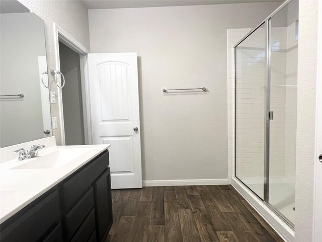 105 Naset DR, Georgetown, TX 78626