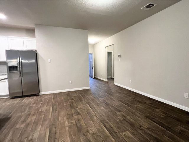 105 Naset DR, Georgetown, TX 78626