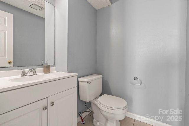 1315 Maple Shade Lane, Charlotte, NC 28270