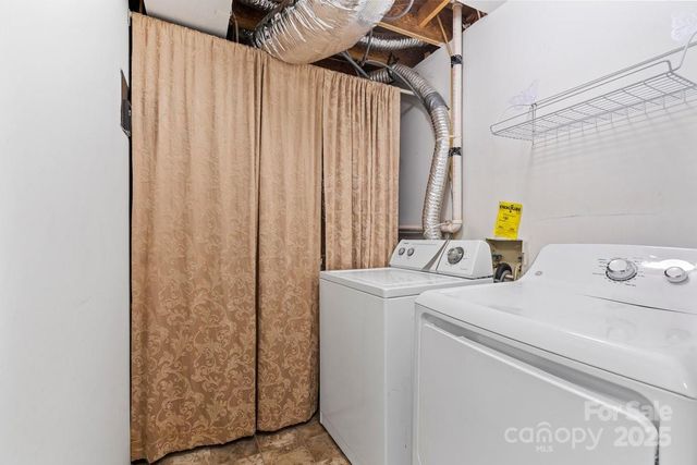 1315 Maple Shade Lane, Charlotte, NC 28270